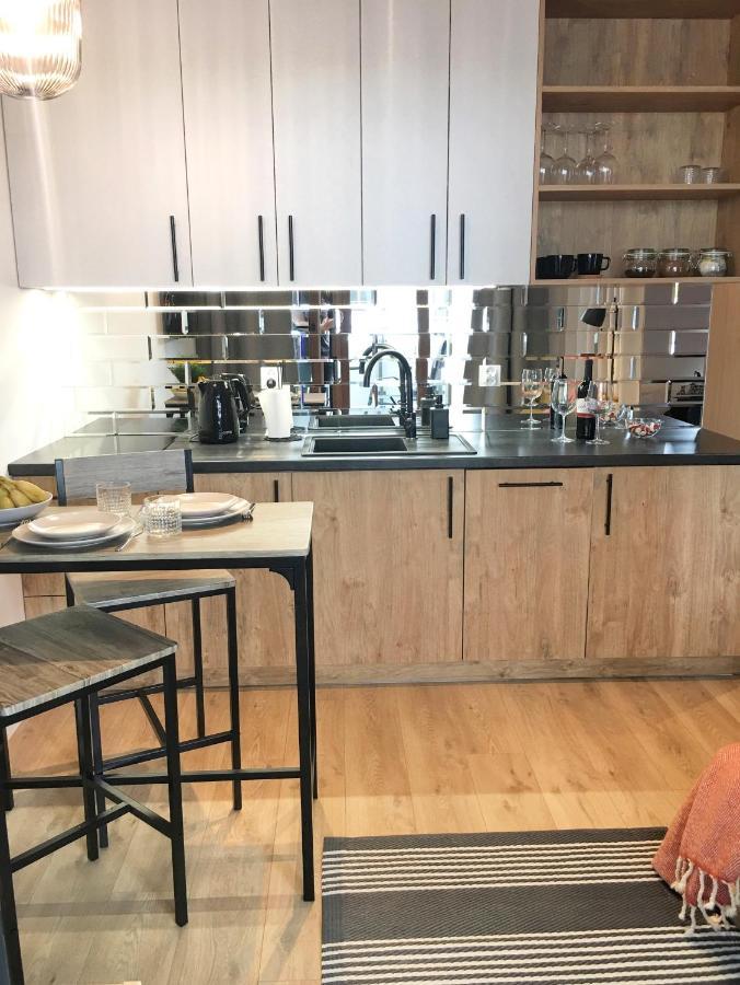 Kubica Apartments Stegna Стеґна Екстер'єр фото
