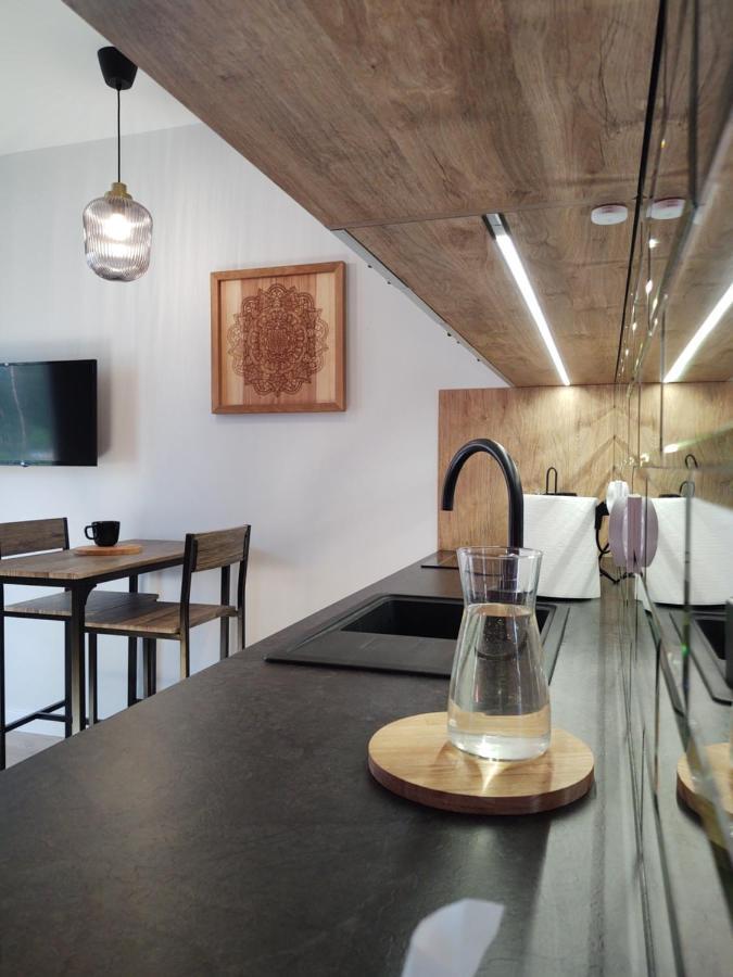 Kubica Apartments Stegna Стеґна Екстер'єр фото